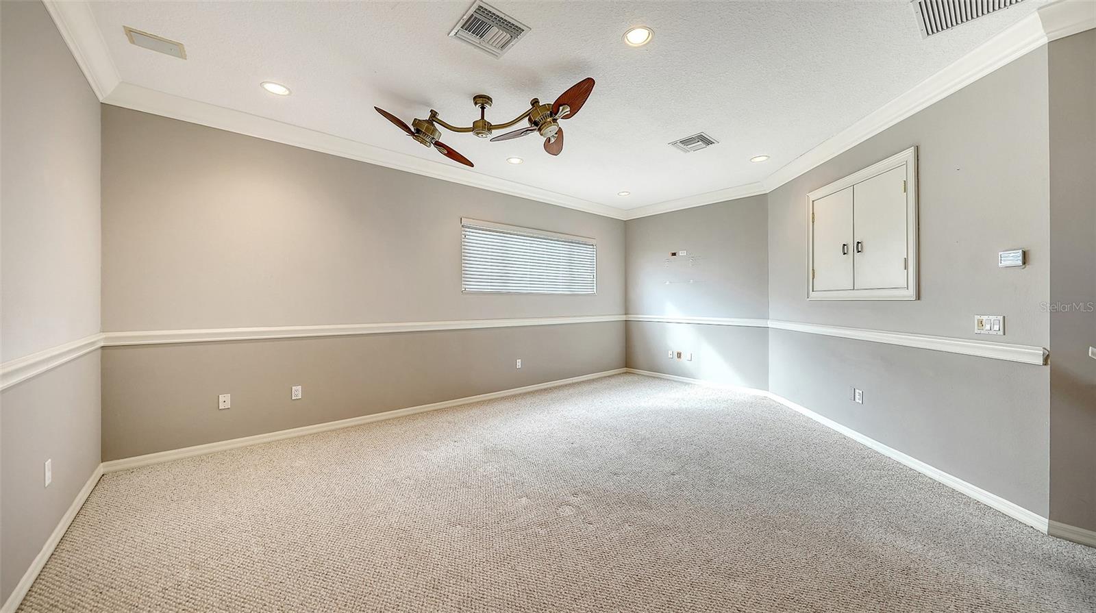 RIVERWALK RIDGE - Residential