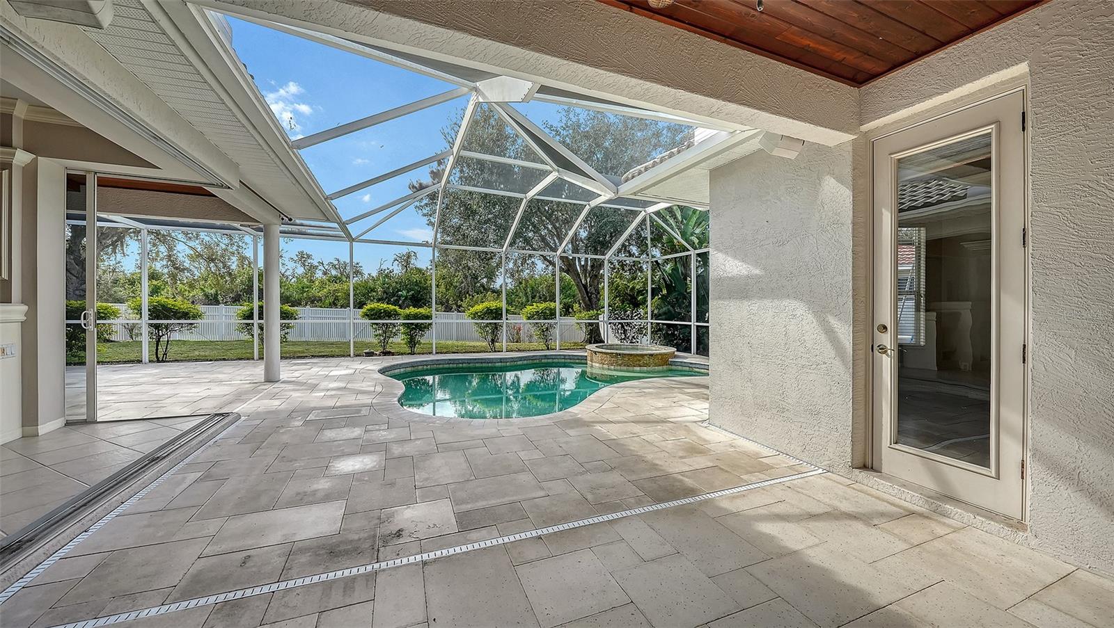 RIVERWALK RIDGE - Residential