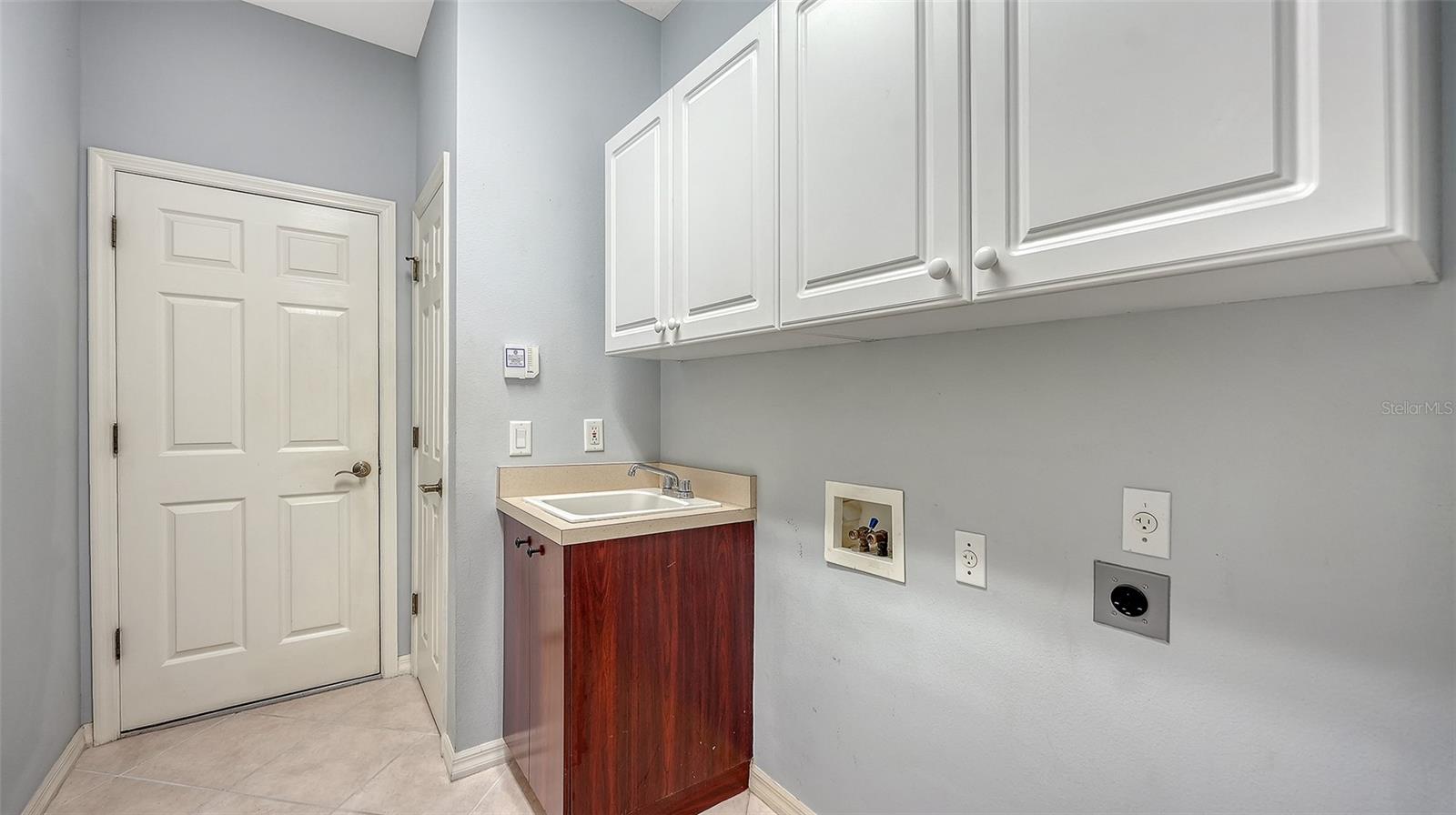 RIVERWALK RIDGE - Residential