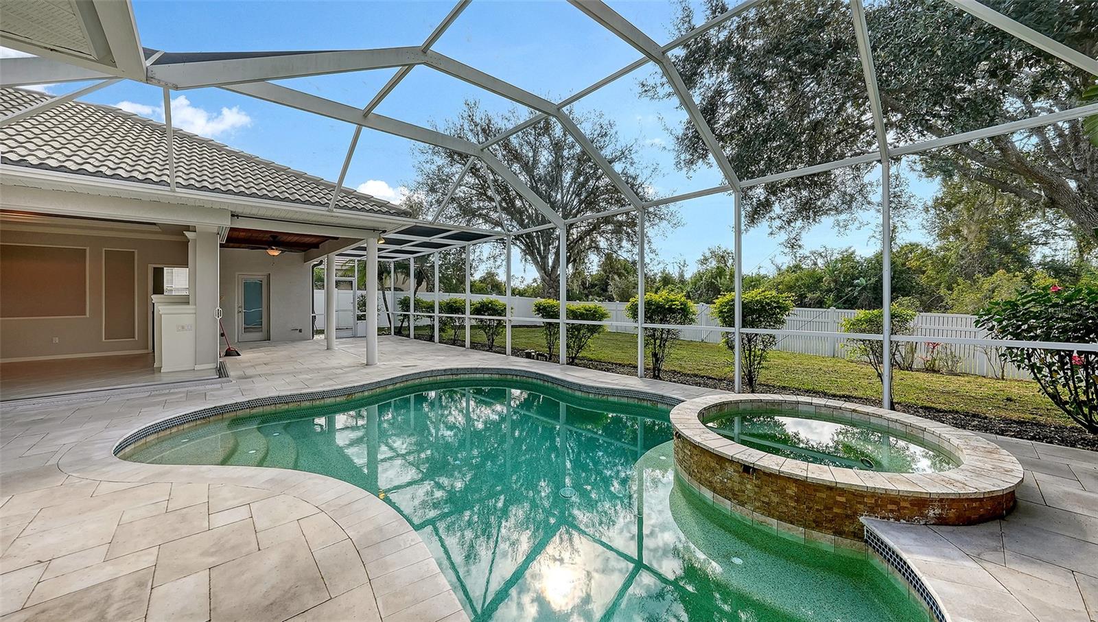 RIVERWALK RIDGE - Residential