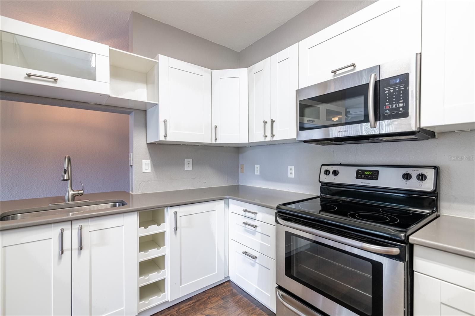 THE PRESERVE AT TEMPLE TERRACE - Residential