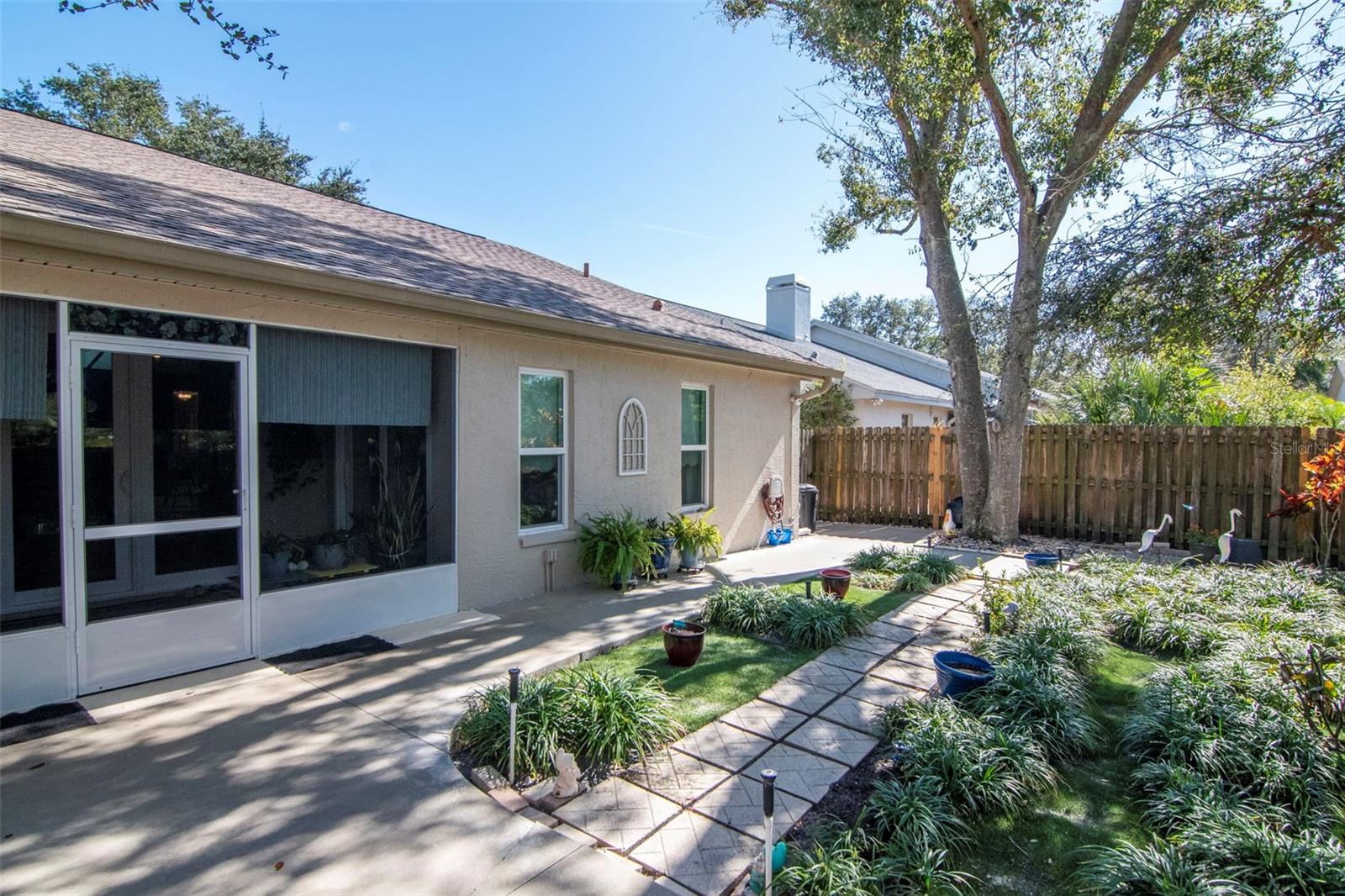 BROOKFIELD - Residential