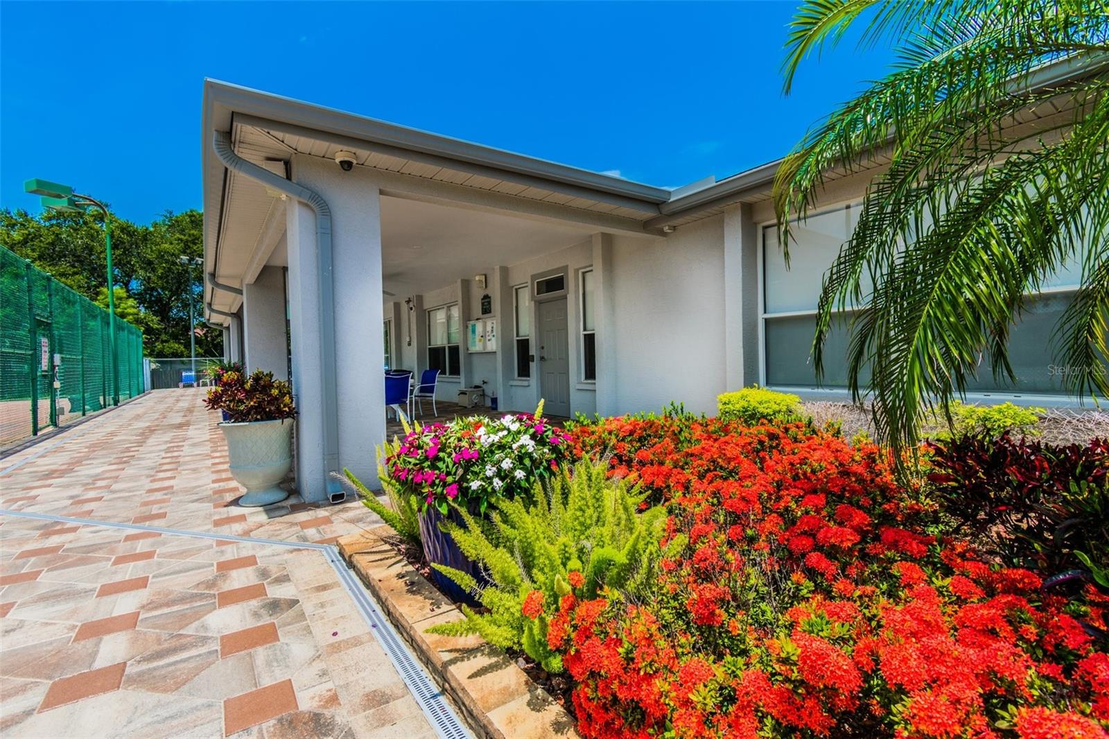 BROOKFIELD - Residential