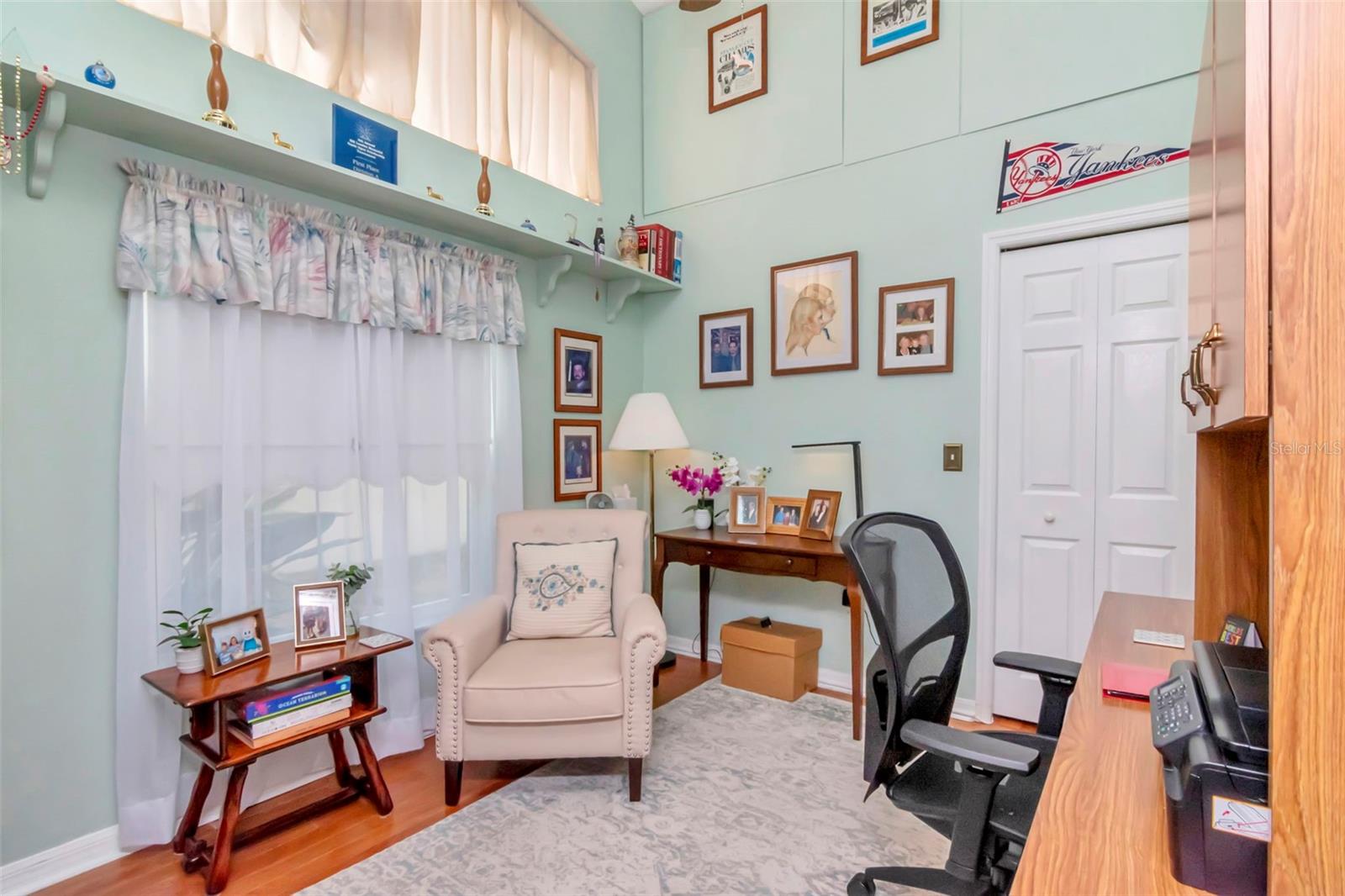 BROOKFIELD - Residential