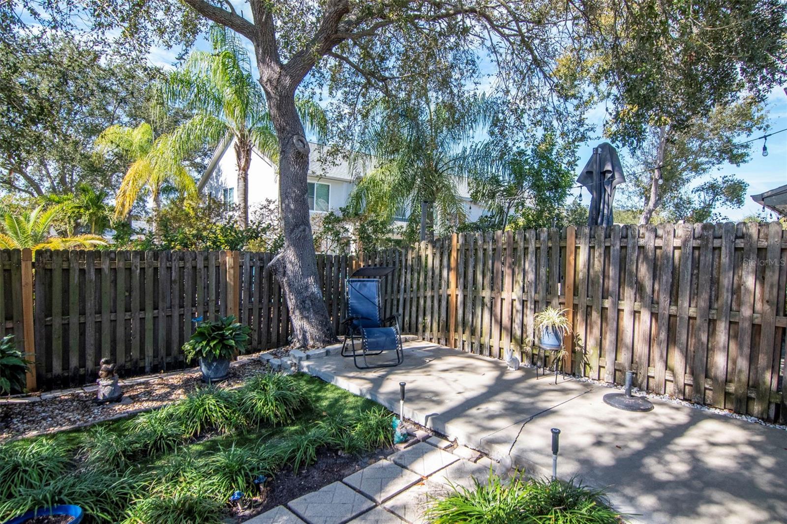 BROOKFIELD - Residential