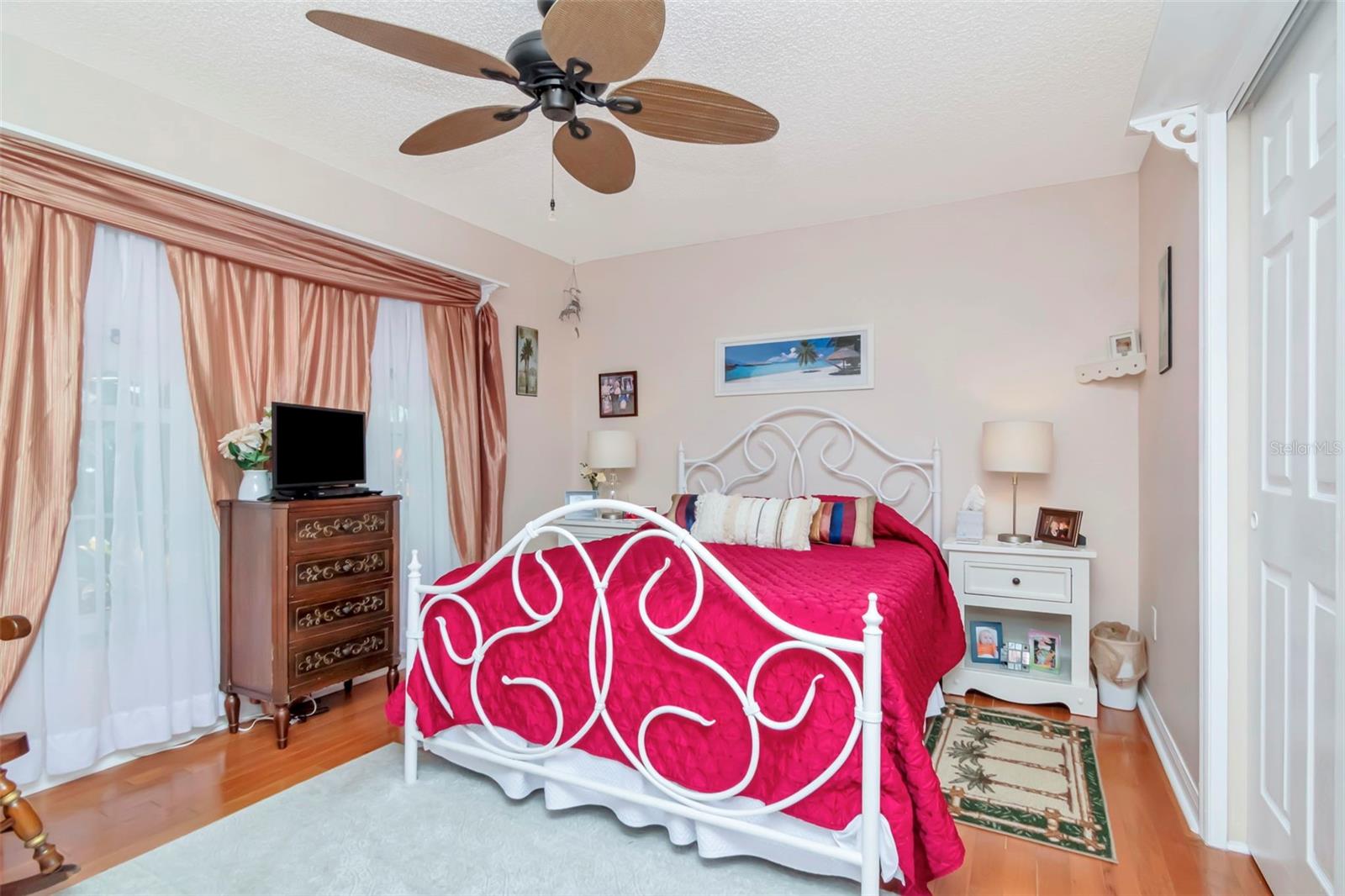 BROOKFIELD - Residential