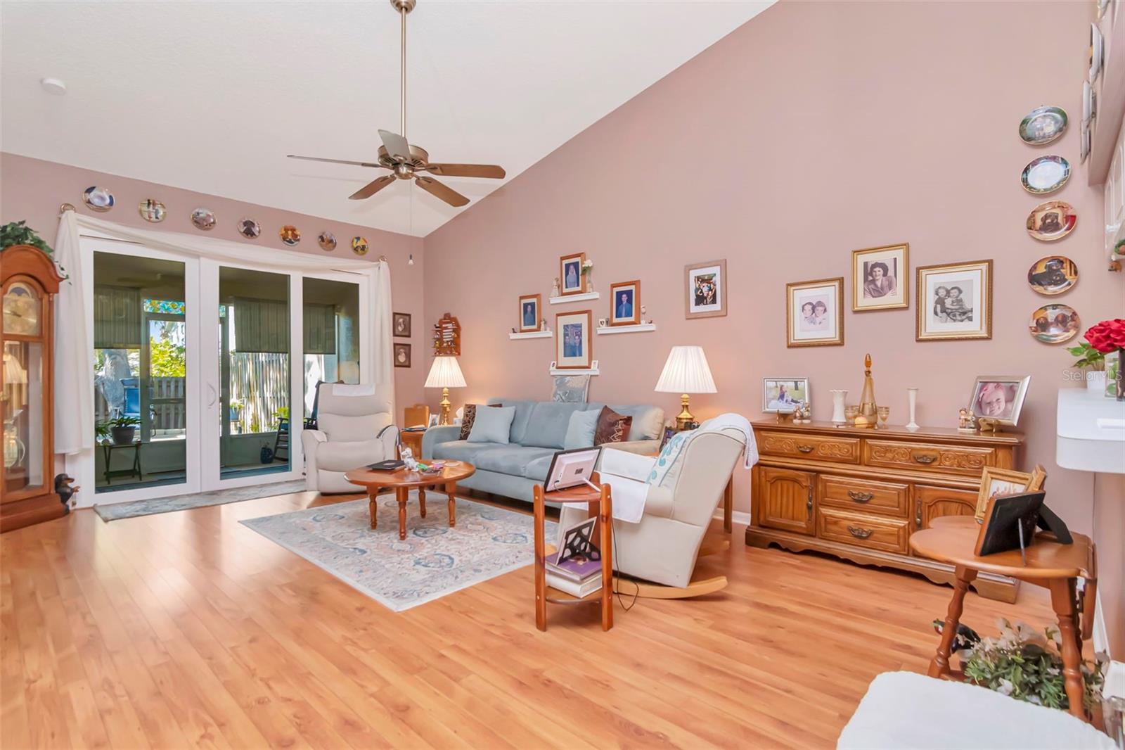 BROOKFIELD - Residential