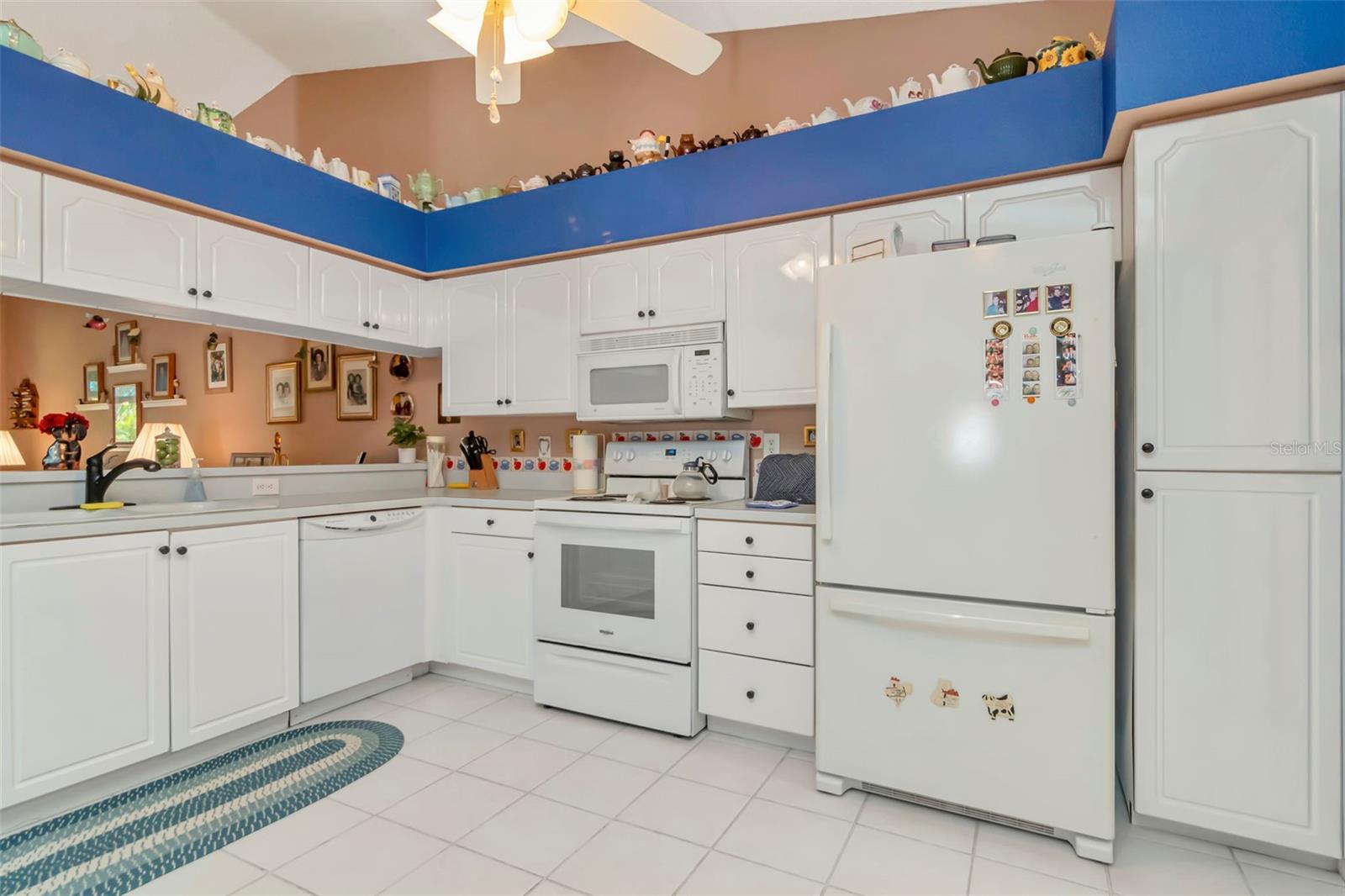 BROOKFIELD - Residential