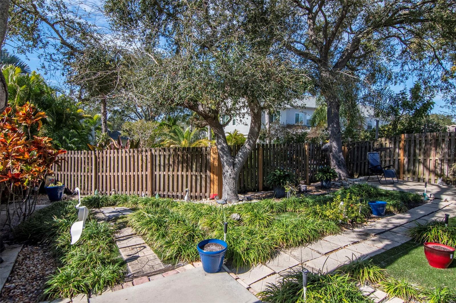 BROOKFIELD - Residential