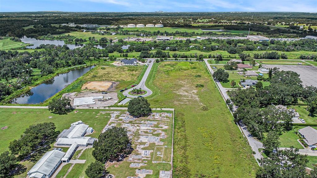 Photo of 14264 Pine Straw Court, Dover, FL 33527 (MLS # TB8418496)