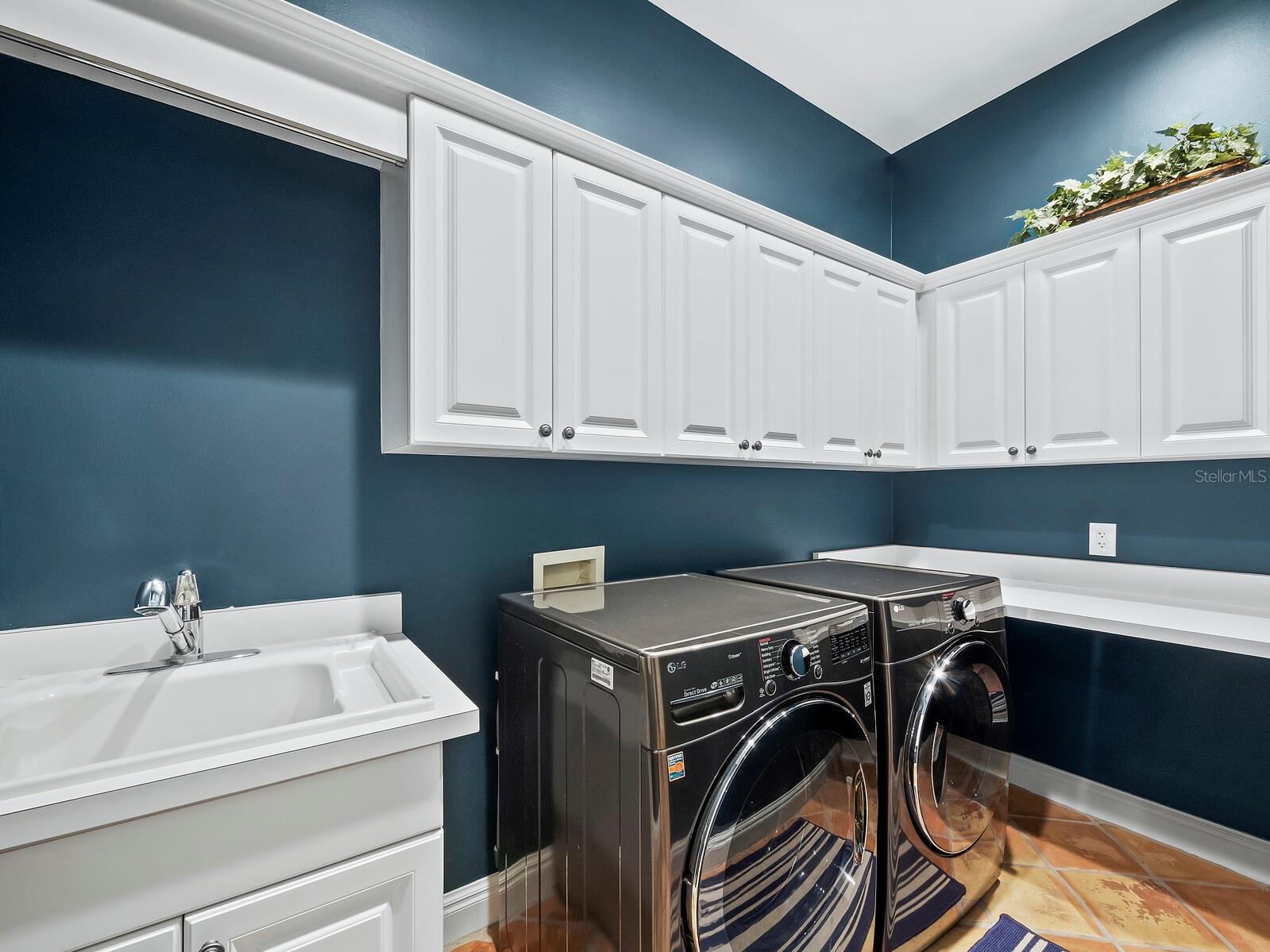 AVONDALE REPLAT - Residential