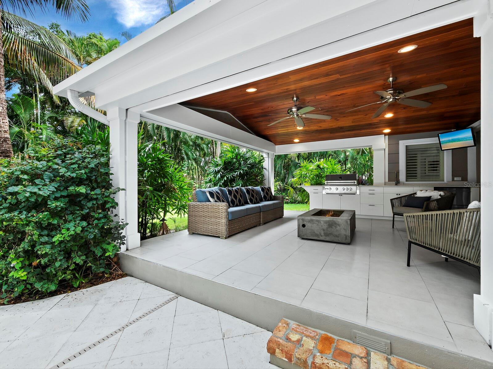 AVONDALE REPLAT - Residential