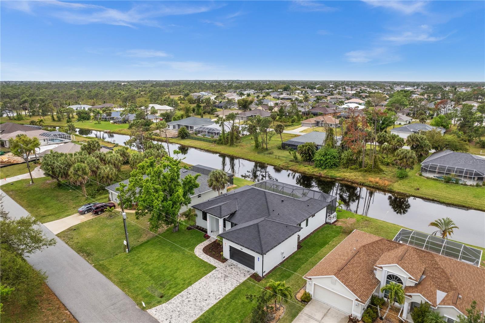 ROTONDA WEST LONG MEADOW - Residential