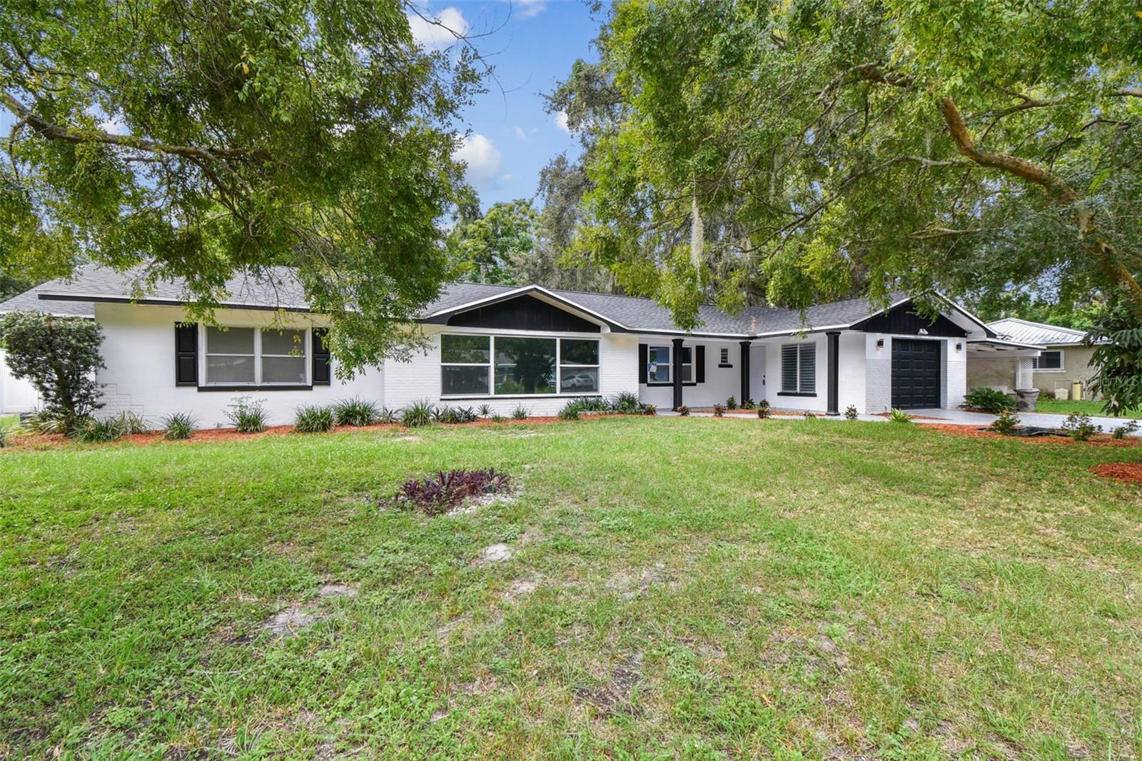 OLD GROVE - Residential