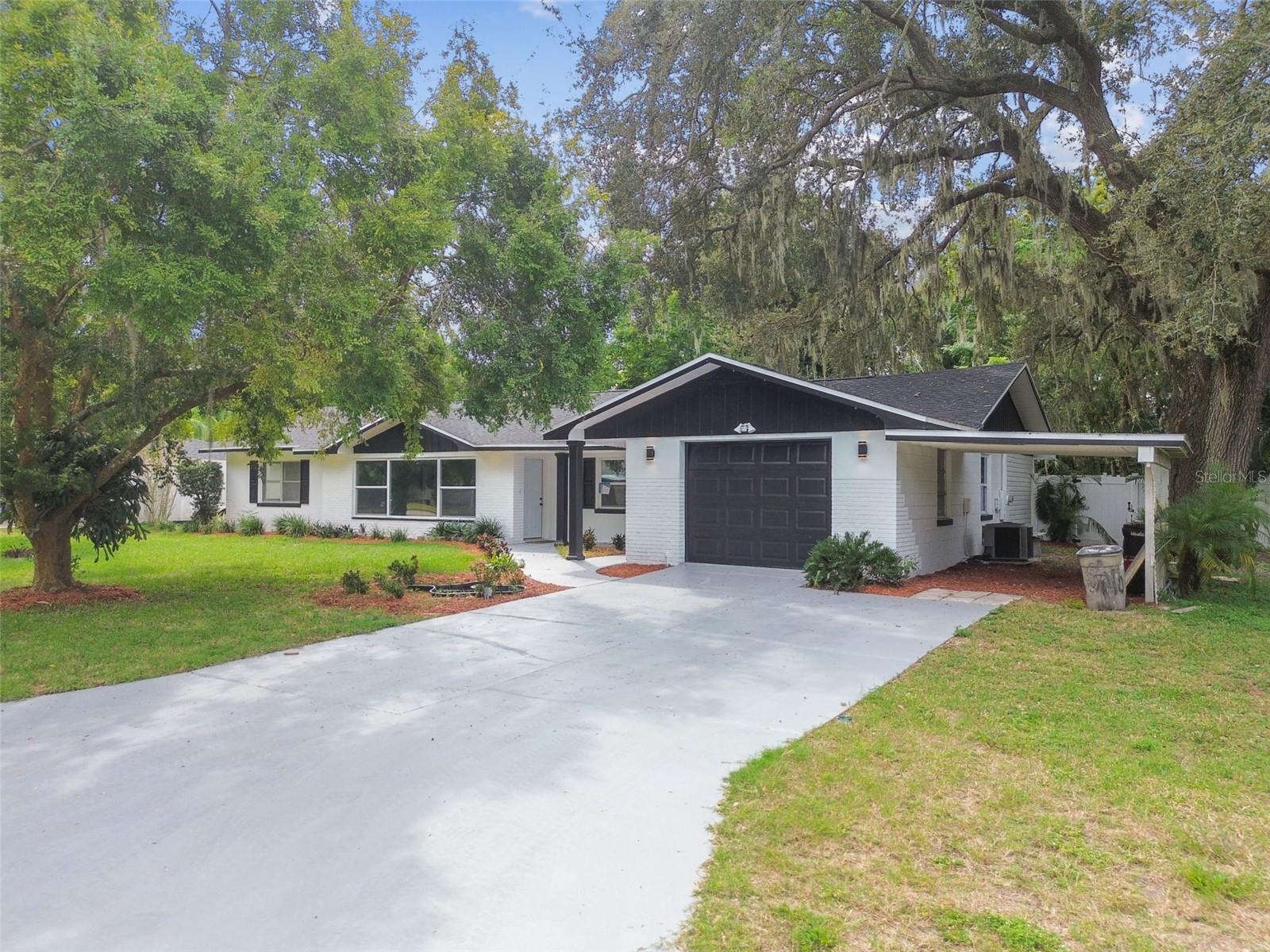 OLD GROVE - Residential