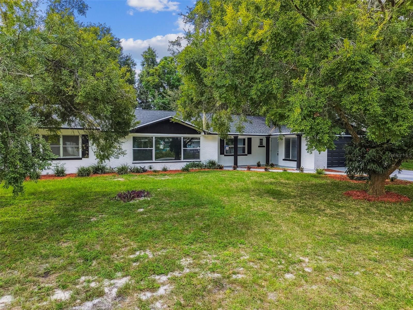 OLD GROVE - Residential