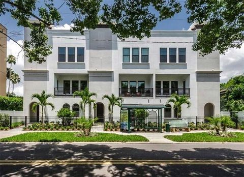 Photo of 622 S Matanzas Avenue, Tampa, FL 33609 (MLS # TB8501188)