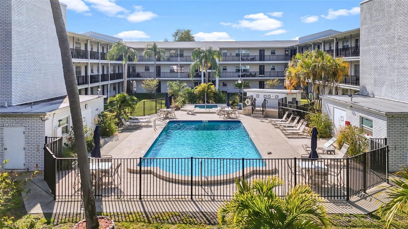 FRENCH QUARTER NORTH CONDO THE - Residential