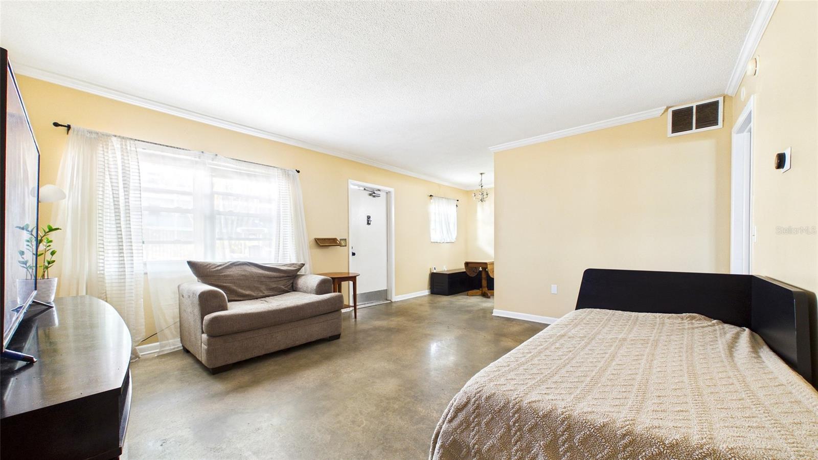 FRENCH QUARTER NORTH CONDO THE - Residential