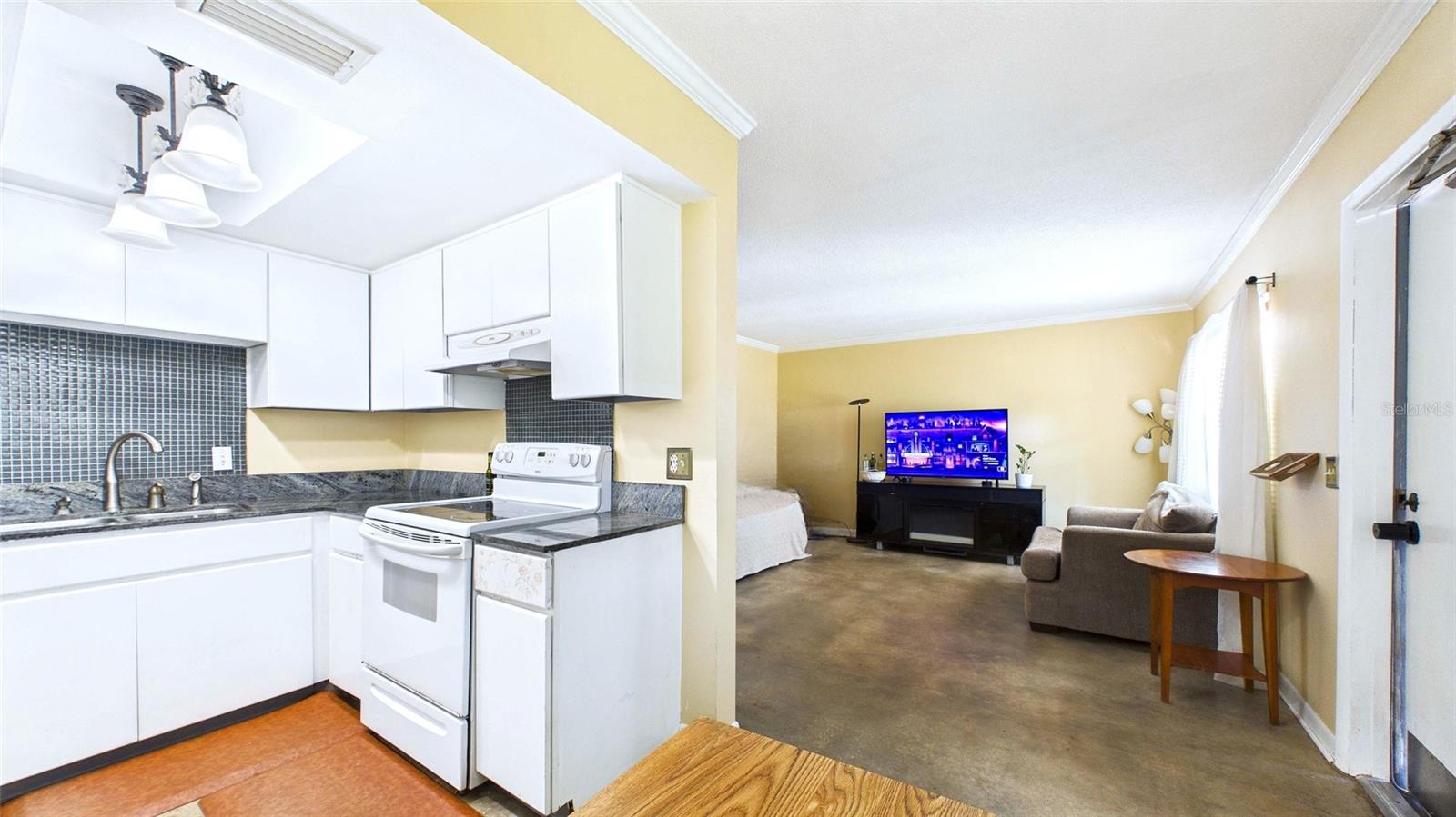 FRENCH QUARTER NORTH CONDO THE - Residential