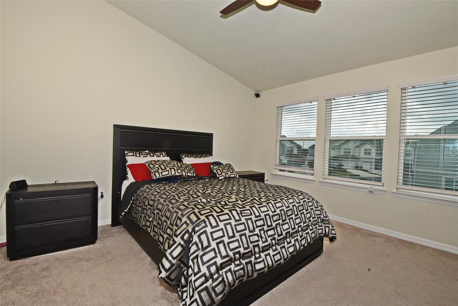 SOMERSET CROSSINGS - Residential Lease