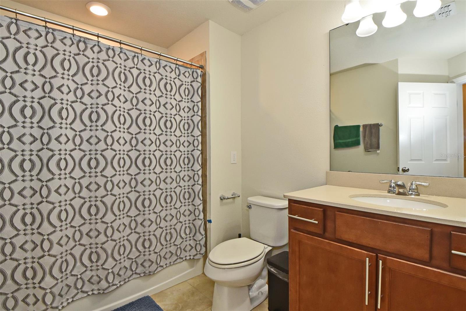 SOMERSET CROSSINGS - Residential Lease