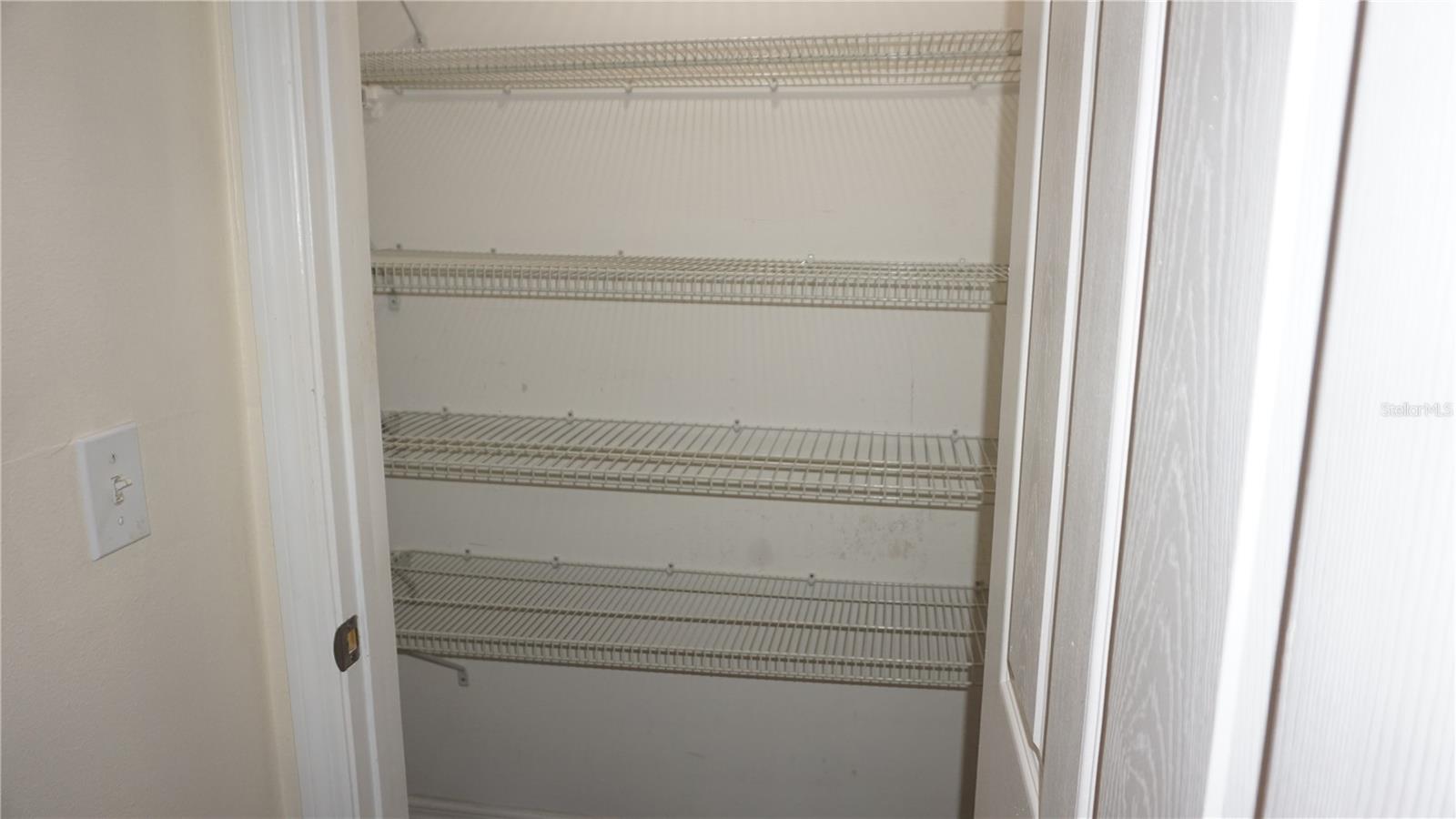 VILLAGE WOODS CONDO PH 02 - Residential Lease