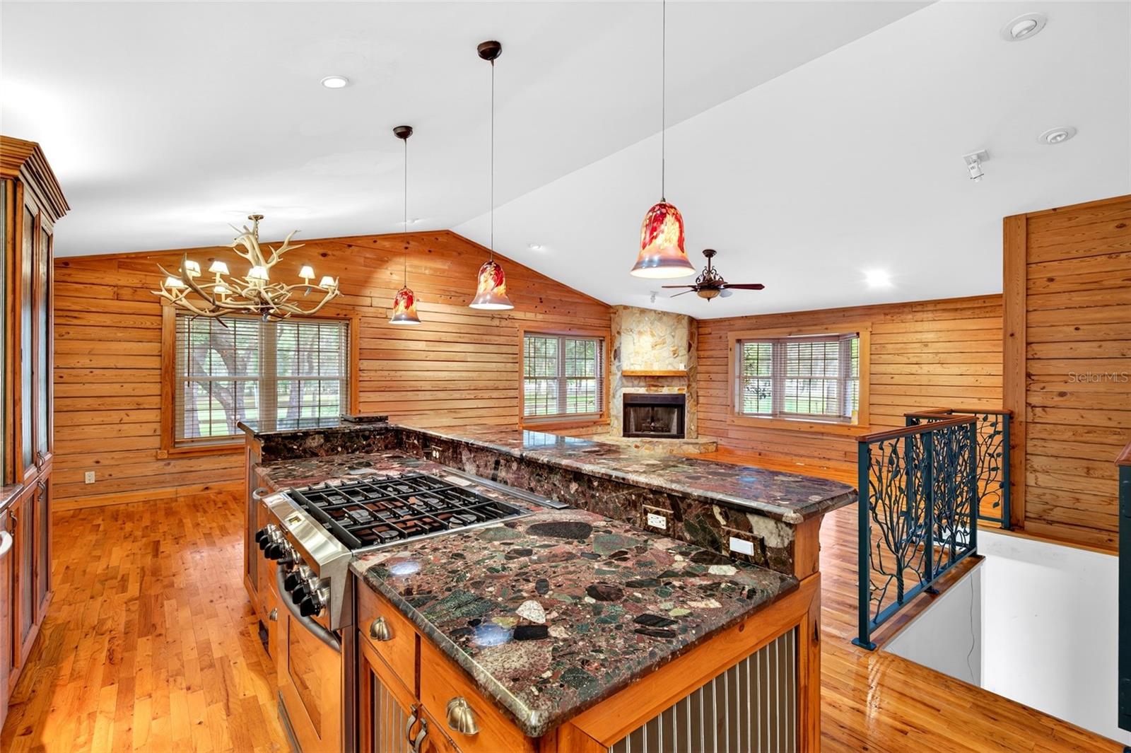 FOX GROVE FARMS - Residential