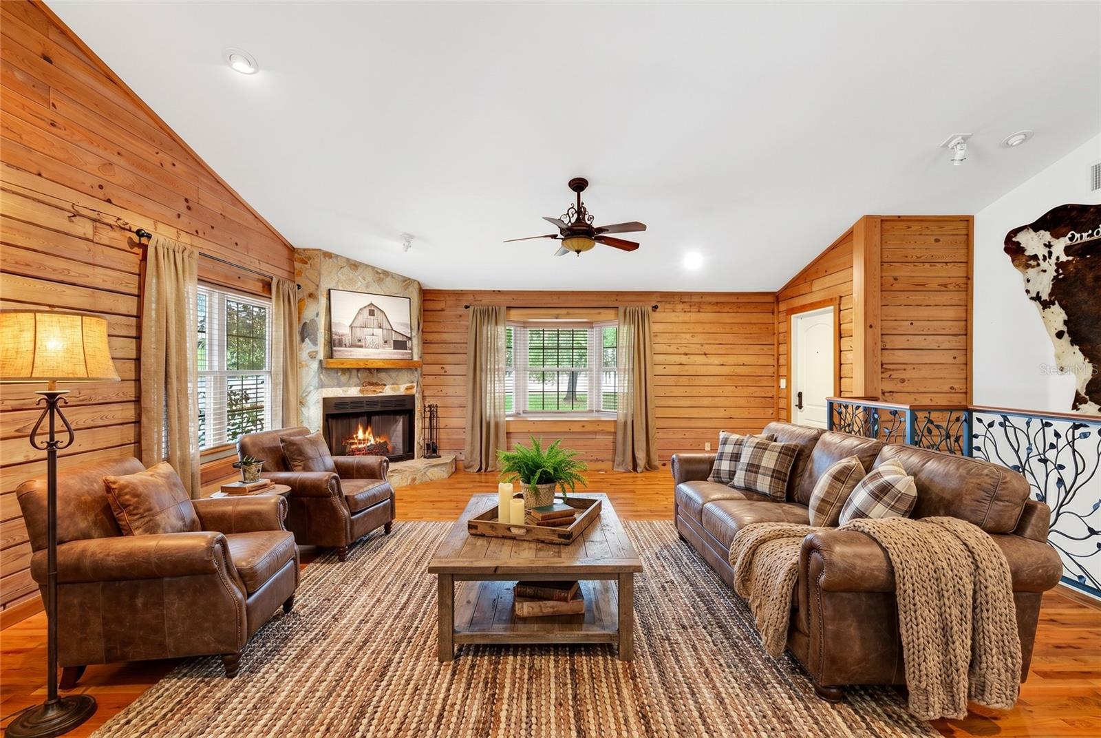 FOX GROVE FARMS - Residential