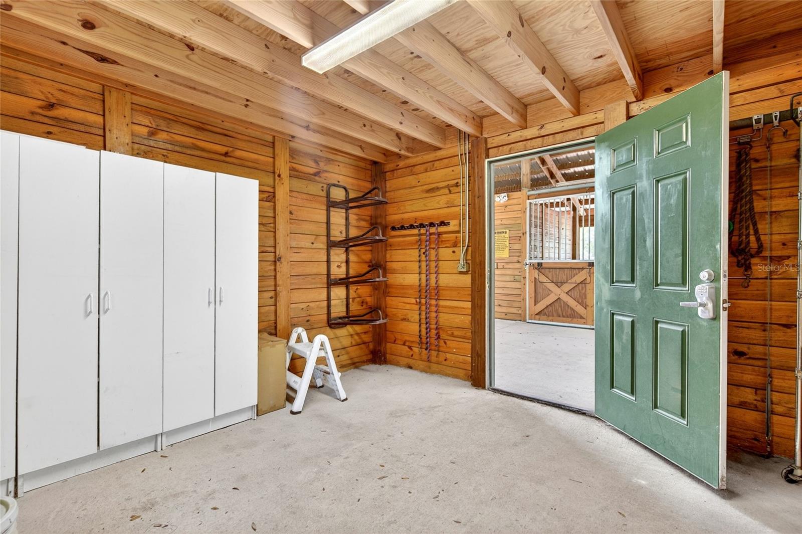 FOX GROVE FARMS - Residential