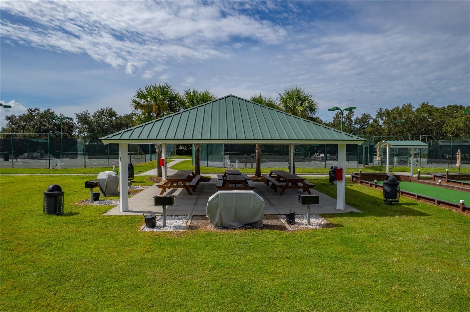 HERITAGE SPGS VILLAGE 11 - Residential