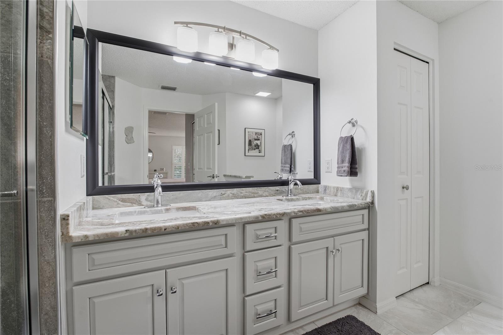 HERITAGE SPGS VILLAGE 11 - Residential