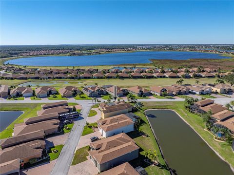 A home in LAKE WALES