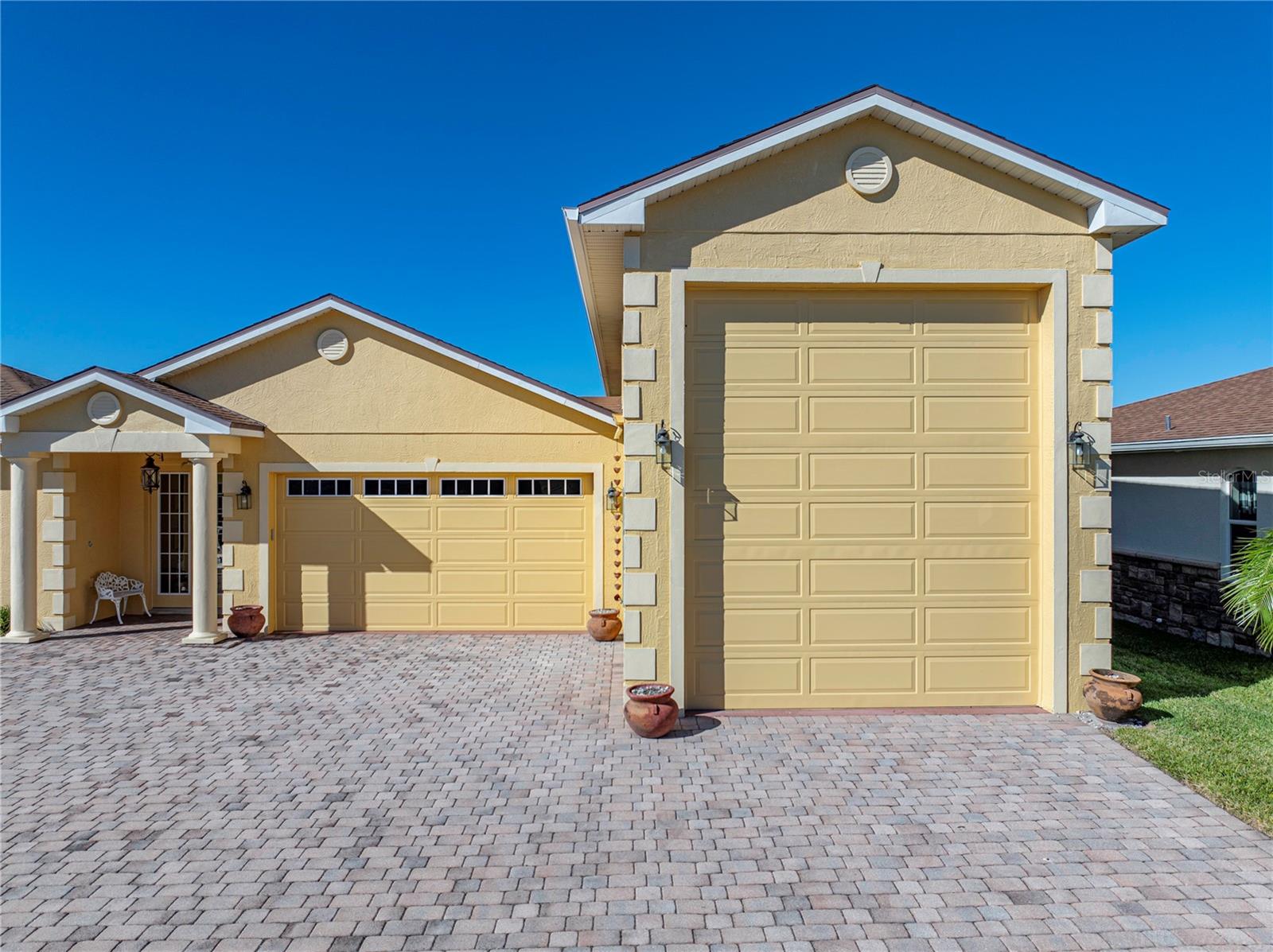 3604 BLACKMOOR LANE