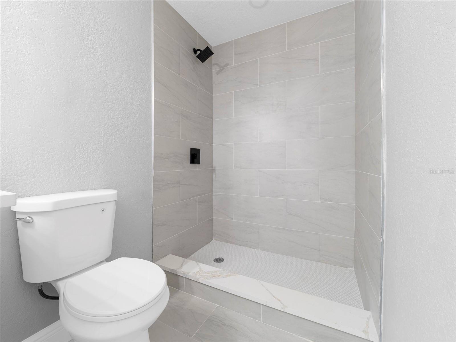 CARROLLWOOD ESTATES - Residential