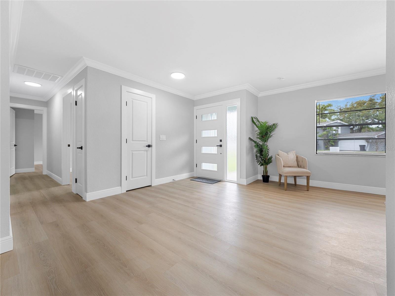 CARROLLWOOD ESTATES - Residential