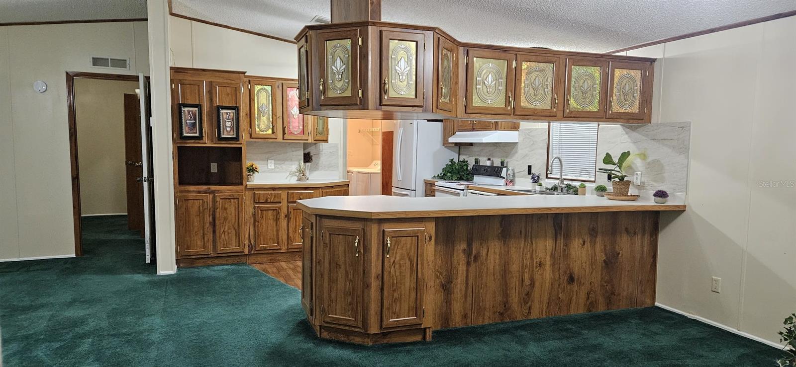 VILLAGE UNIT 03 LAKELAND - Residential Lease