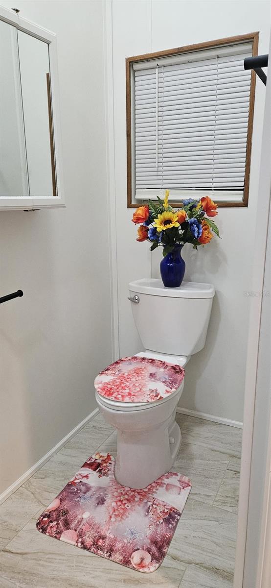 VILLAGE UNIT 03 LAKELAND - Residential Lease