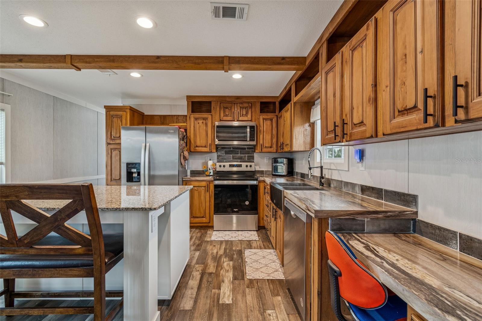 ZEPHYRHILLS COLONY CO - Residential