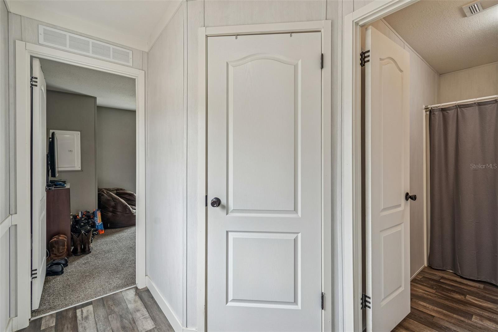 ZEPHYRHILLS COLONY CO - Residential