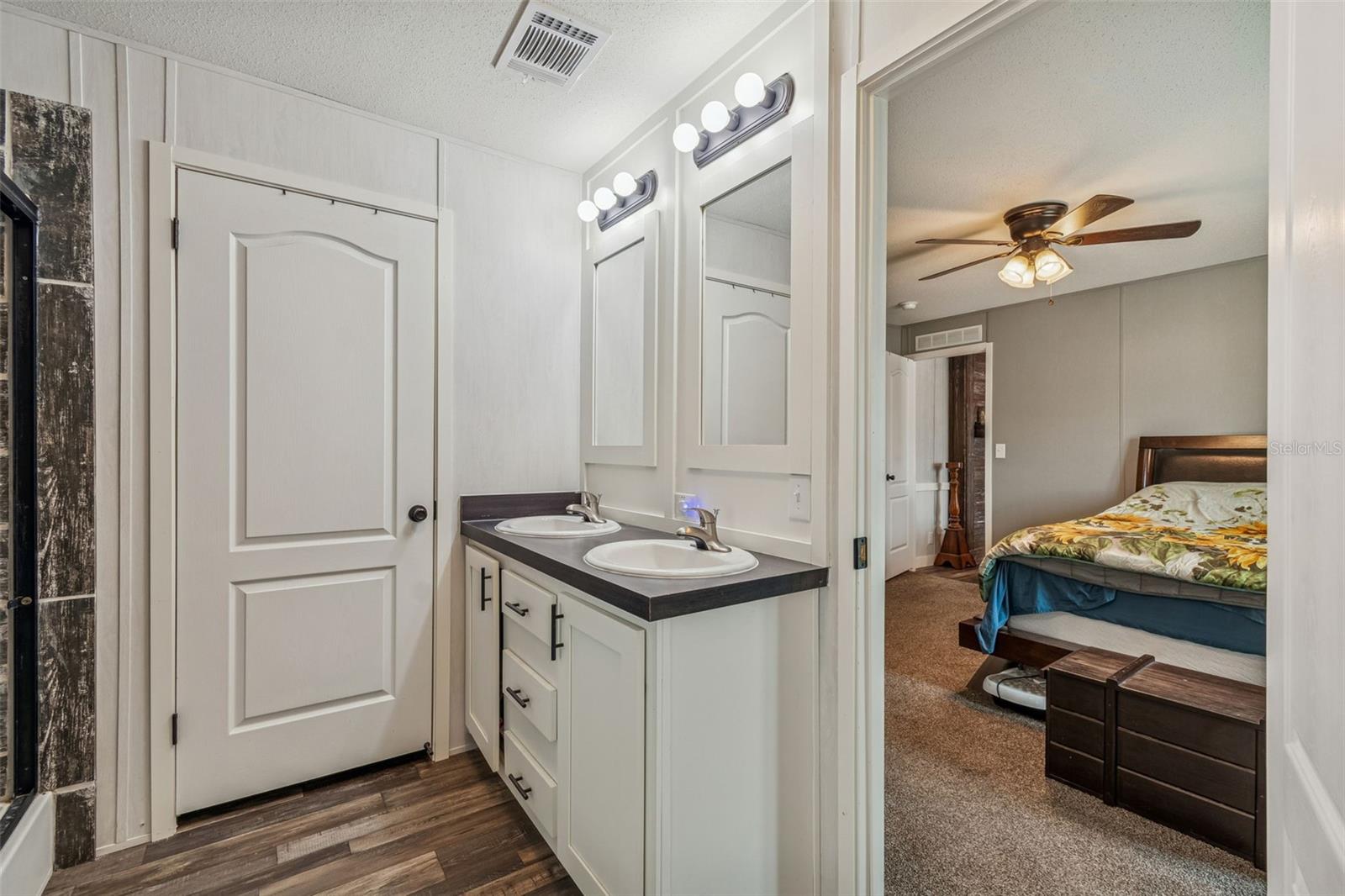 ZEPHYRHILLS COLONY CO - Residential