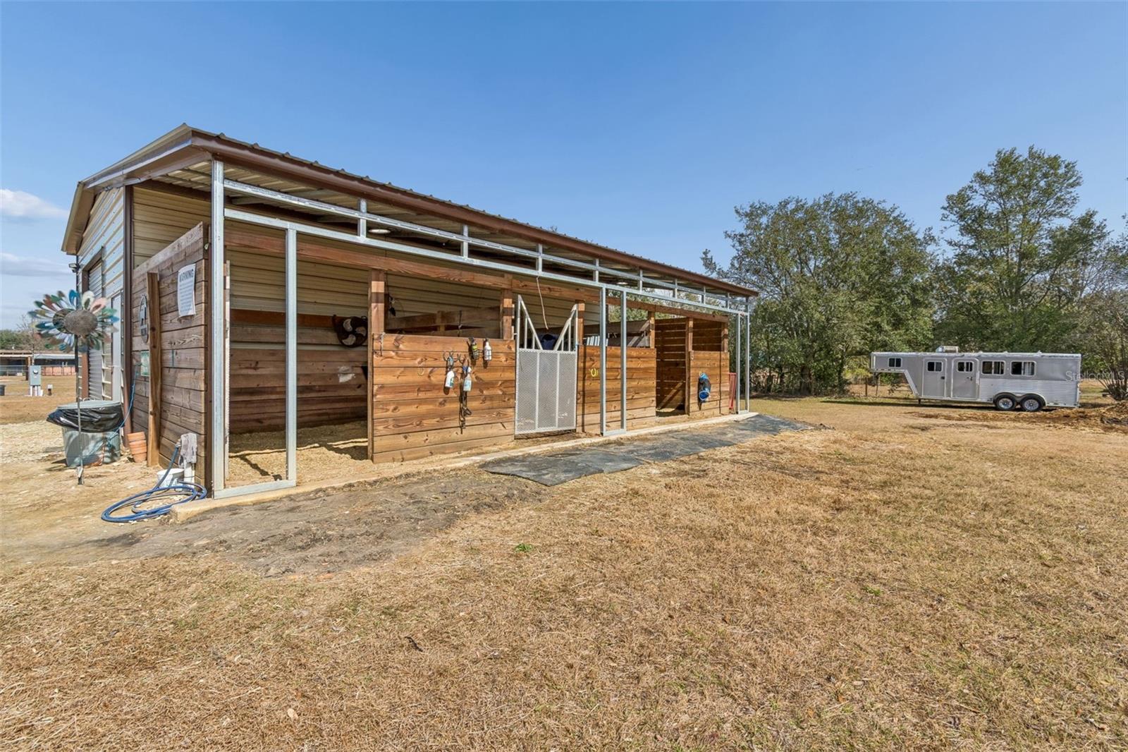 ZEPHYRHILLS COLONY CO - Residential