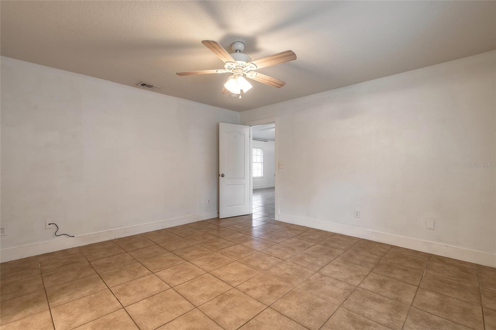 ORANGE CITY TERRACE 01 ADD RESUB - Residential