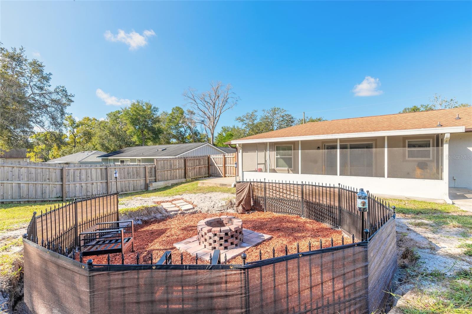 ORANGE CITY TERRACE 01 ADD RESUB - Residential