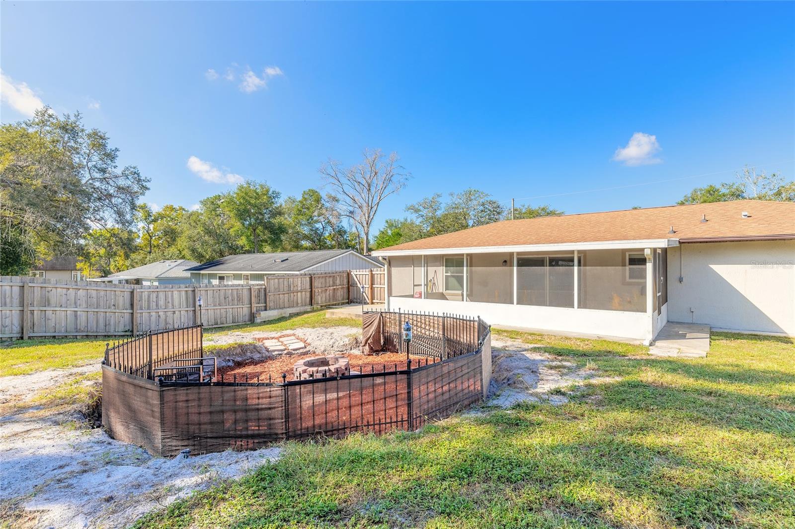 ORANGE CITY TERRACE 01 ADD RESUB - Residential