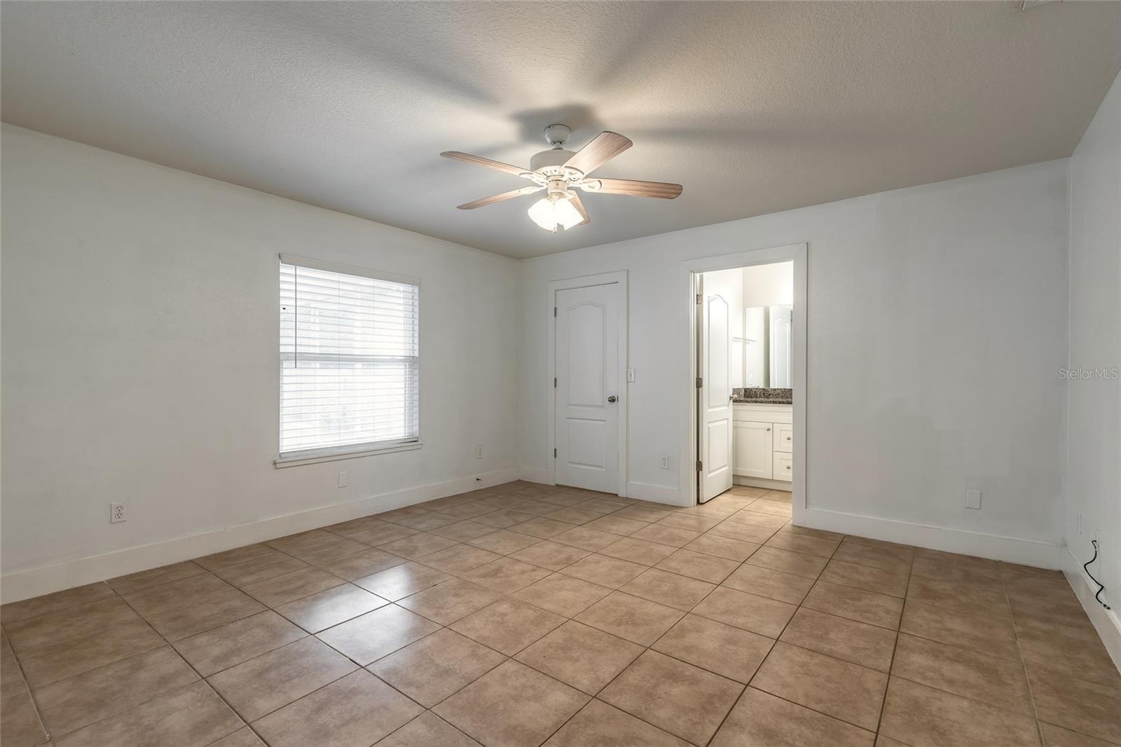 ORANGE CITY TERRACE 01 ADD RESUB - Residential