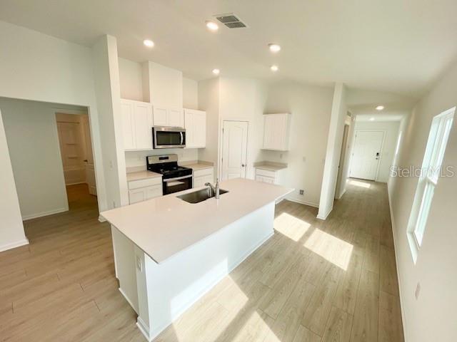 GRAND RESERVE AND GOLF CLUB - Residential