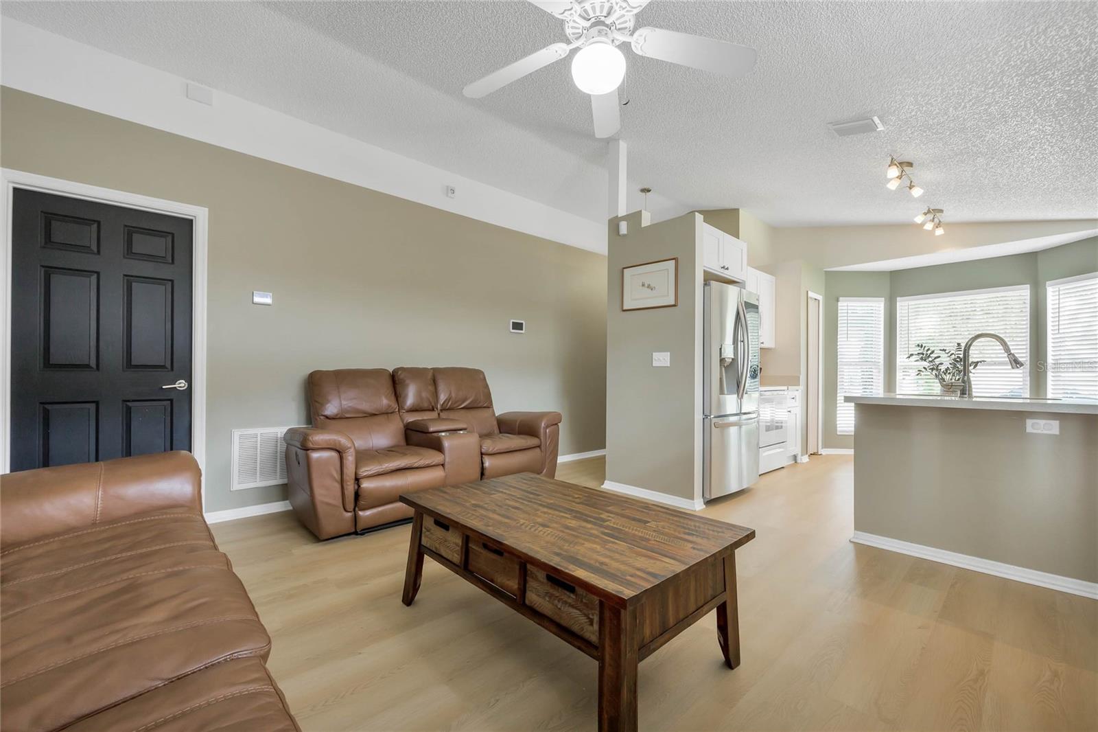 BONNEVILLE PINES PH 01 - Residential