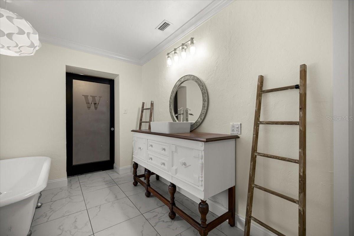 HAMIC ESTATES - Residential