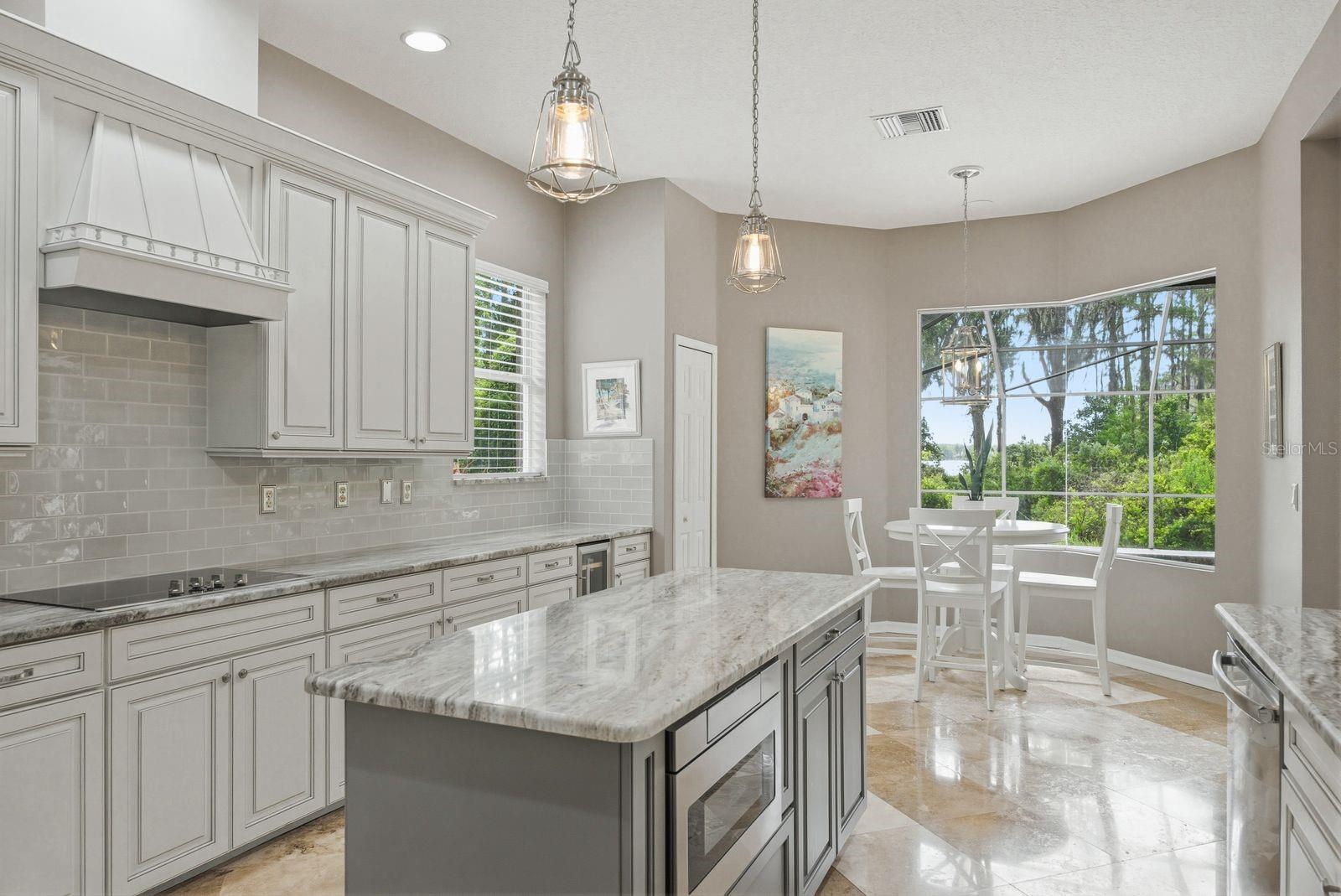 WATERS EDGE 1 - Residential